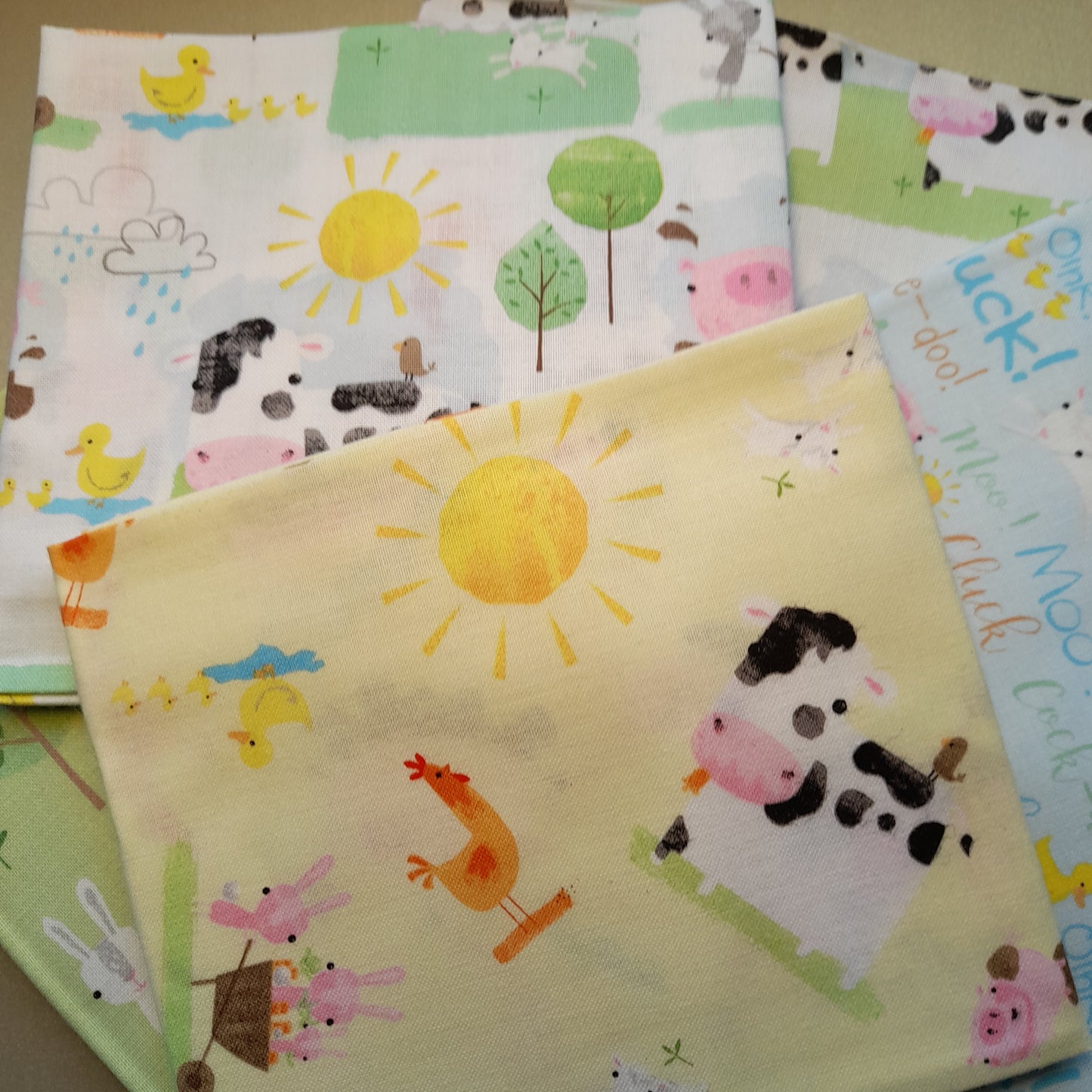 Fat Quarters , playful Farm .