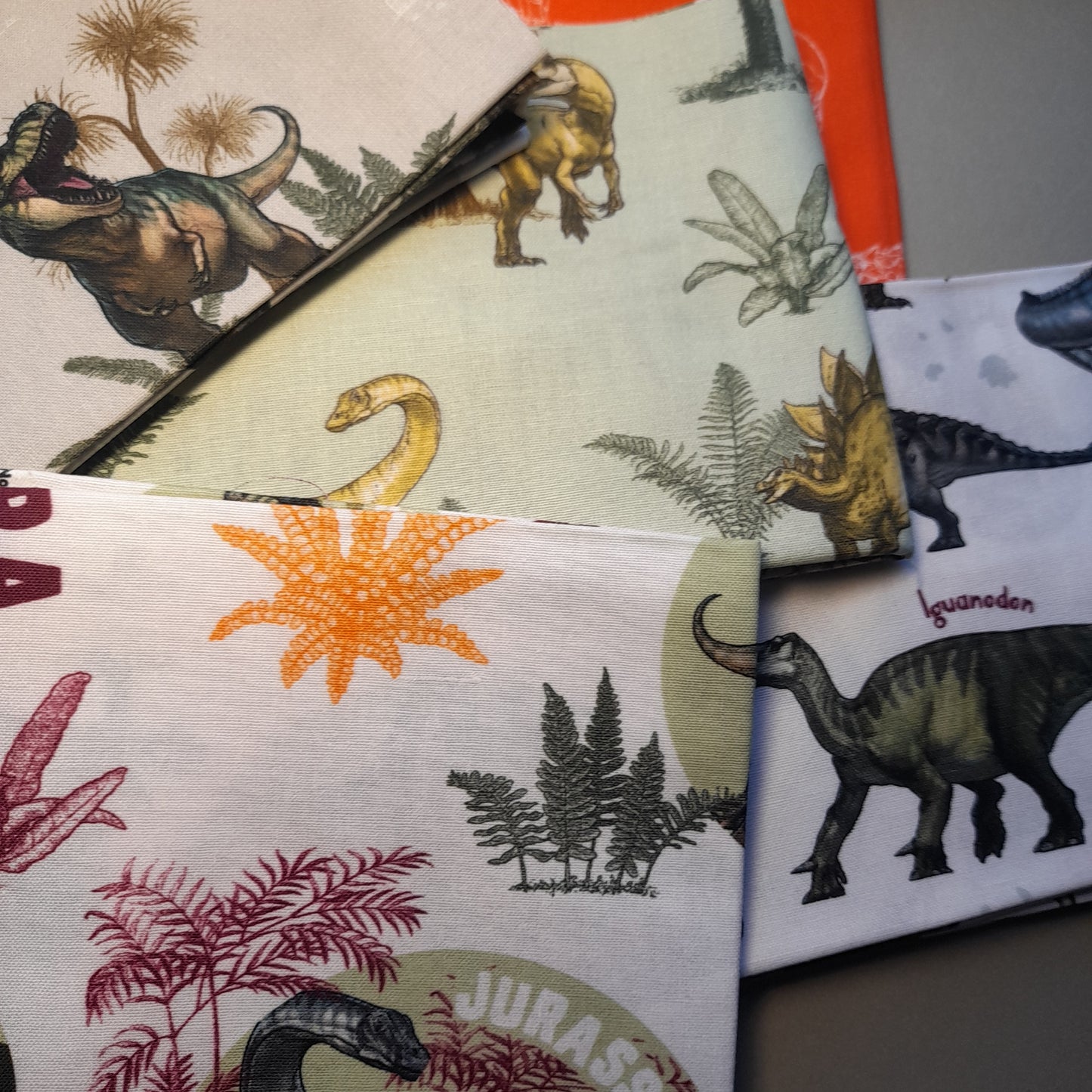 Fat Quarters : Age of the Dinosaurs . Natural History Museum .