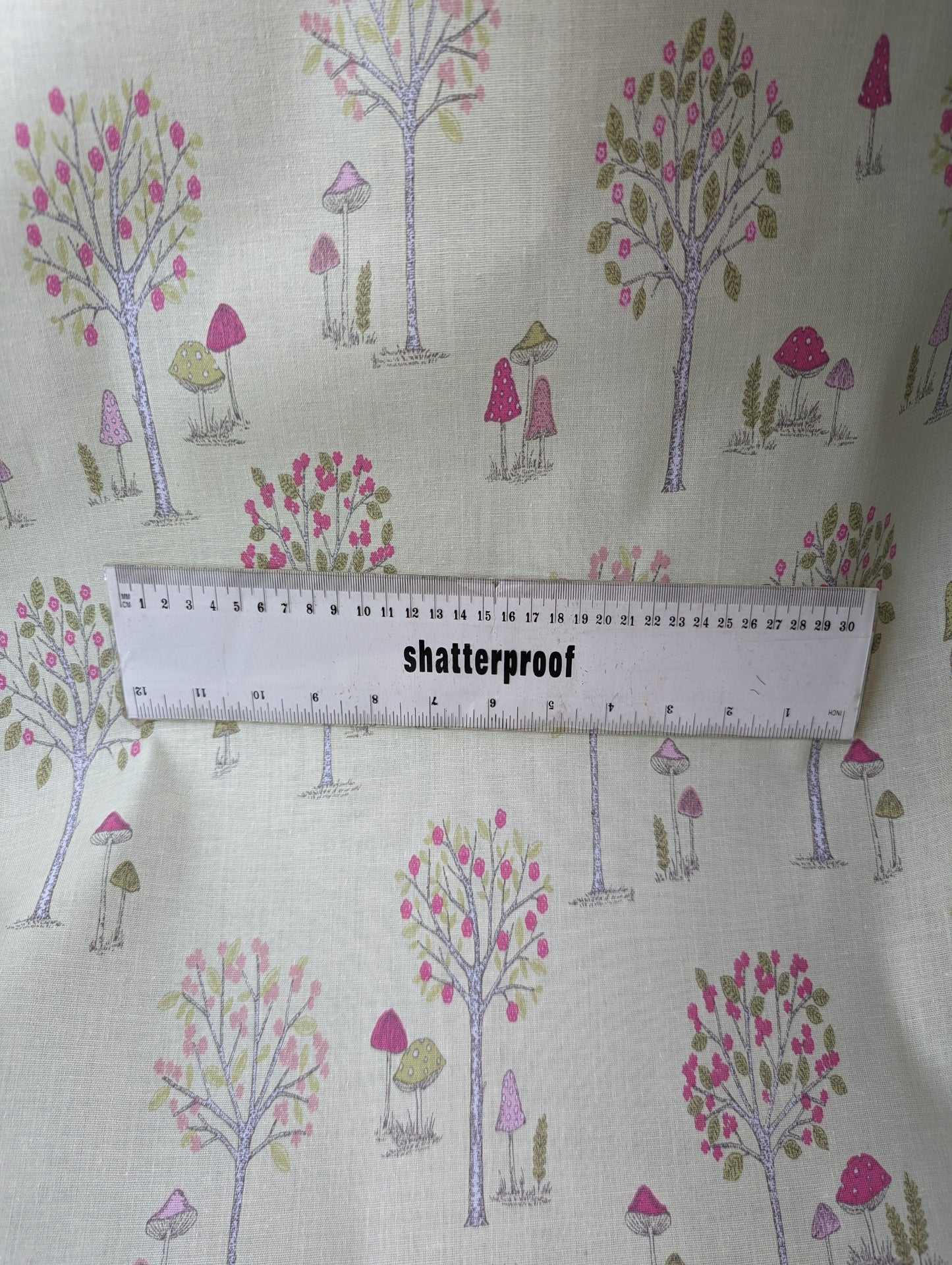 Lifestyle - Woodland Nature Green