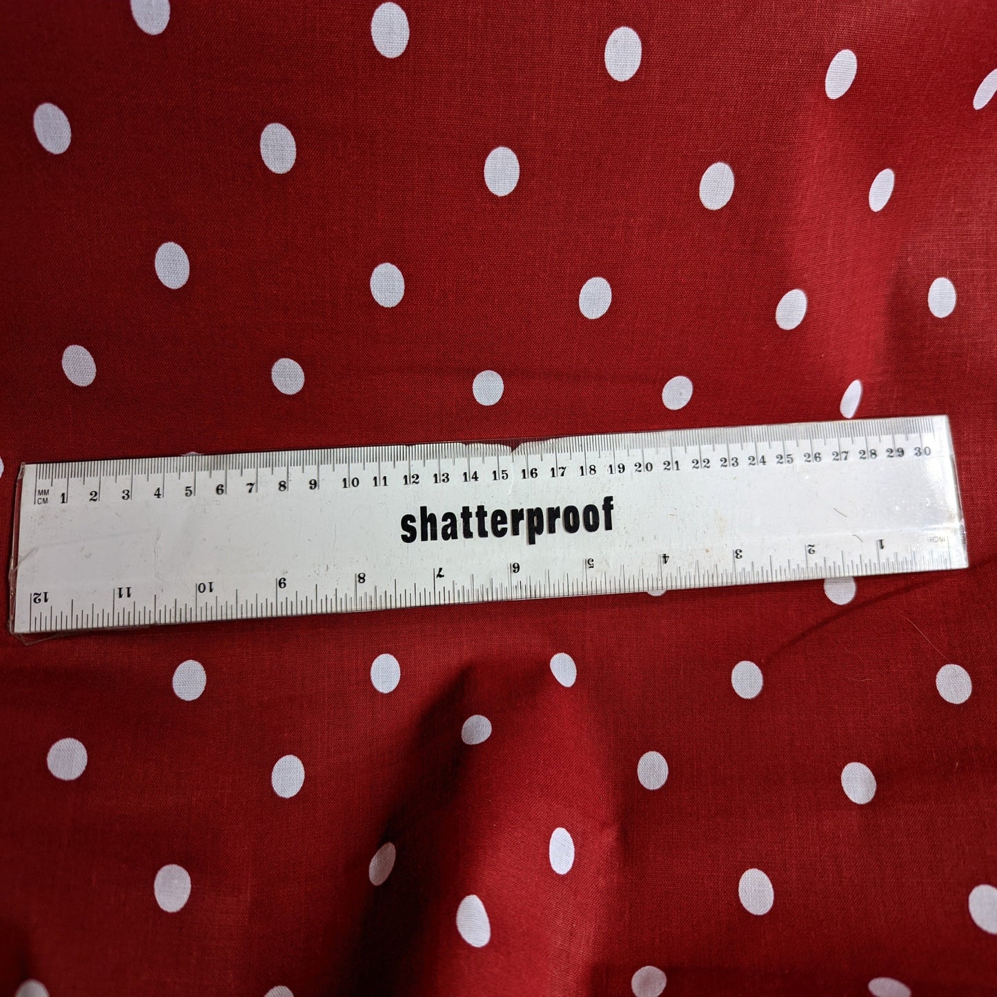 Lifestyle - Red/White Spot