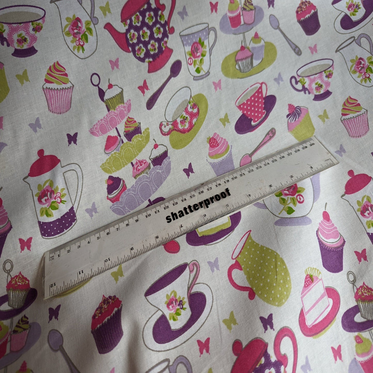 Lifestyle - Afternoon Tea - Pink/Purple