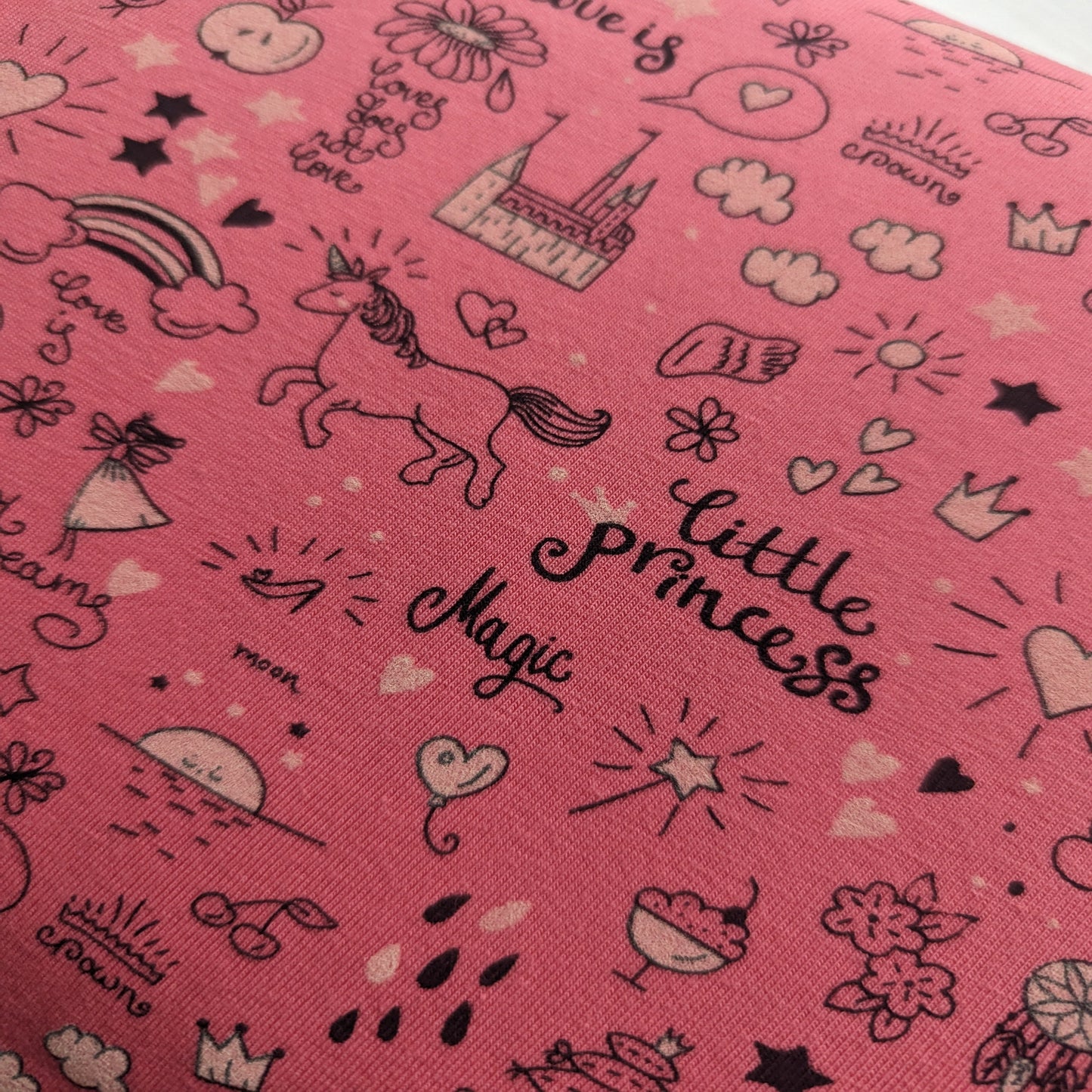 Magic Princess - Glow in the Dark!