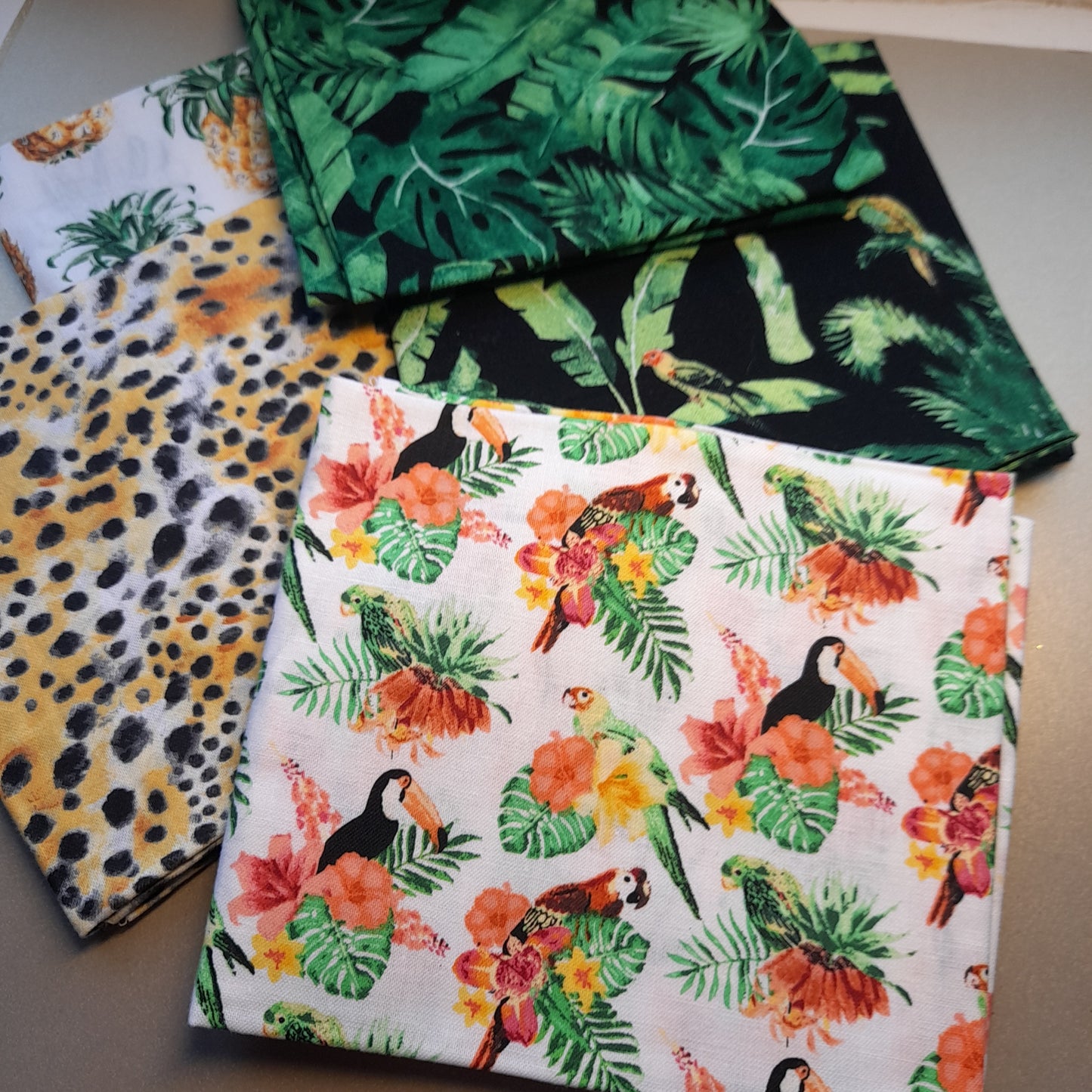 Fat Quarters : Gone Wild .