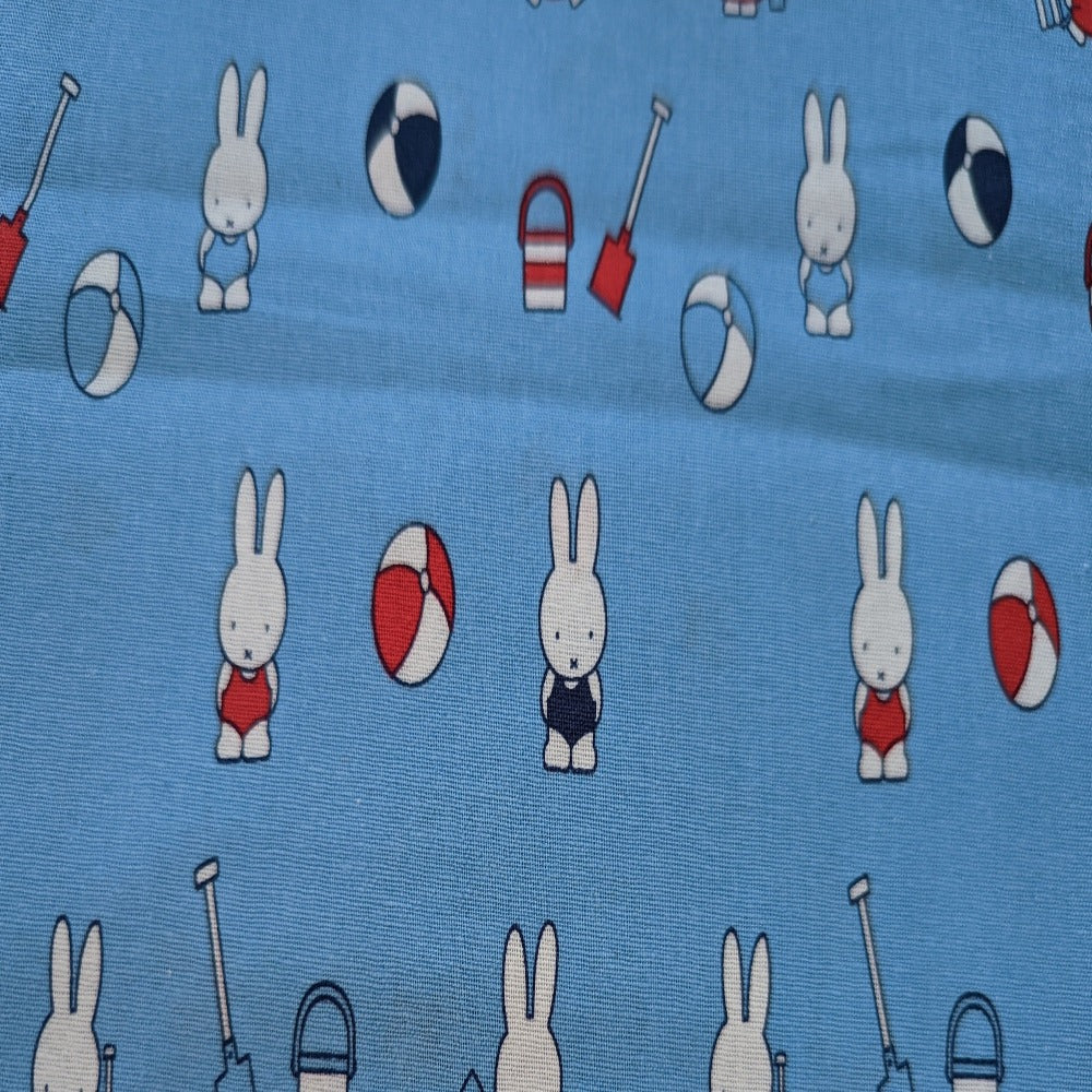 Miffy - Beach