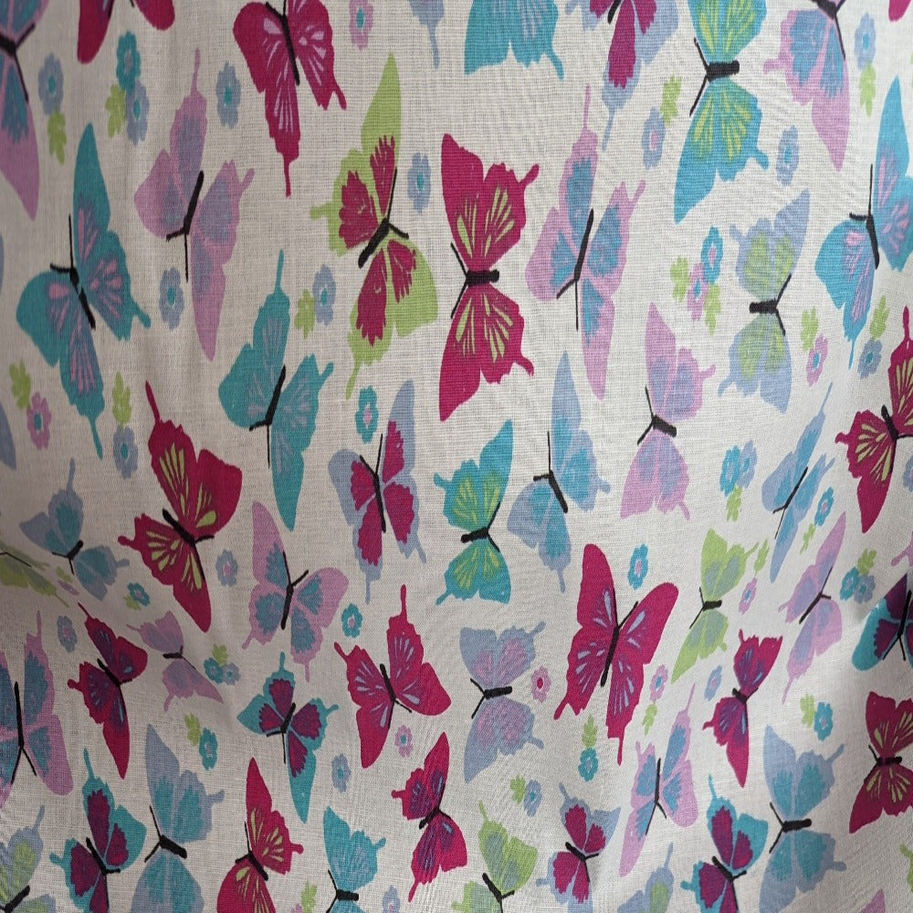 Lifestyle - Cream Butterfly