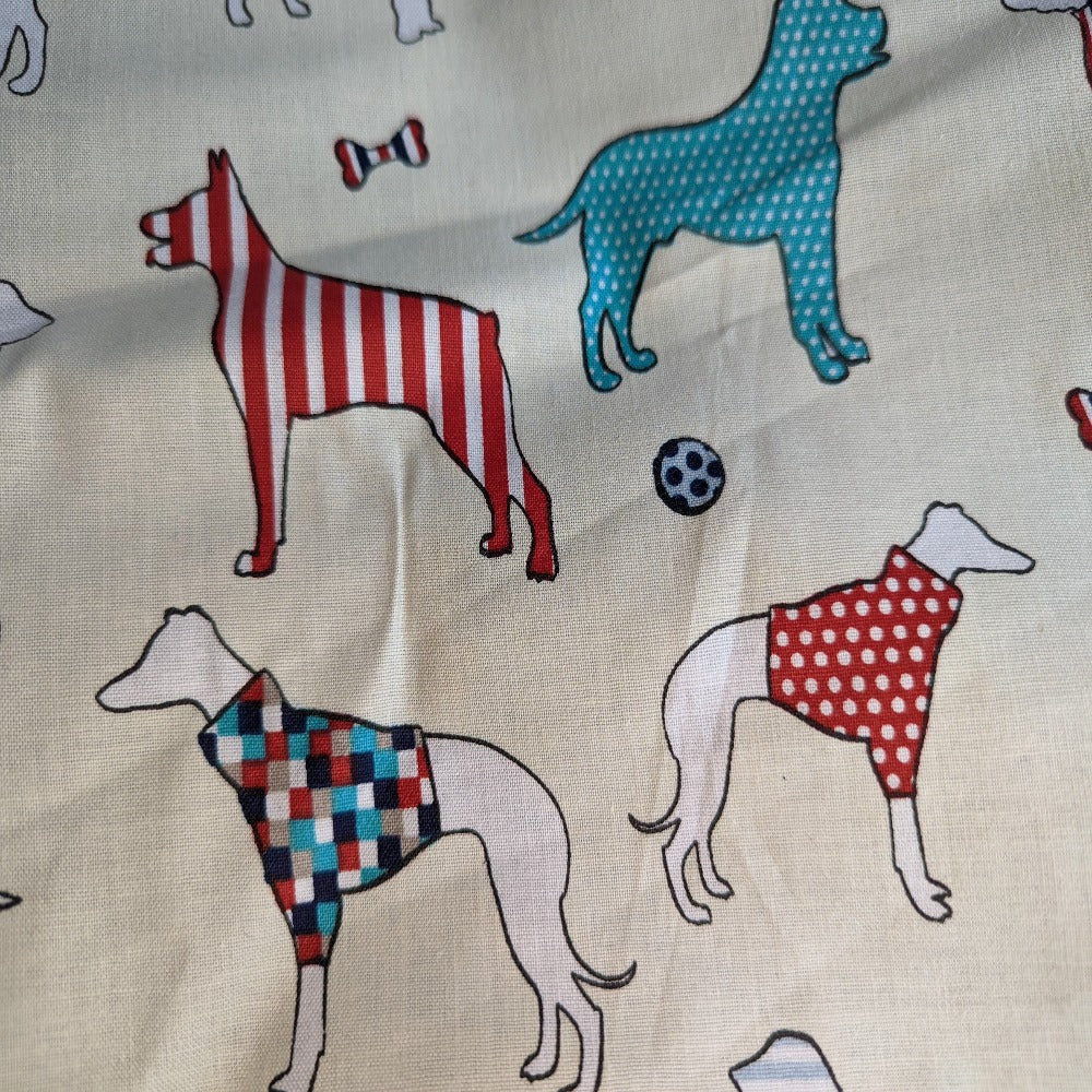 Lifestyle - Cream Dogs