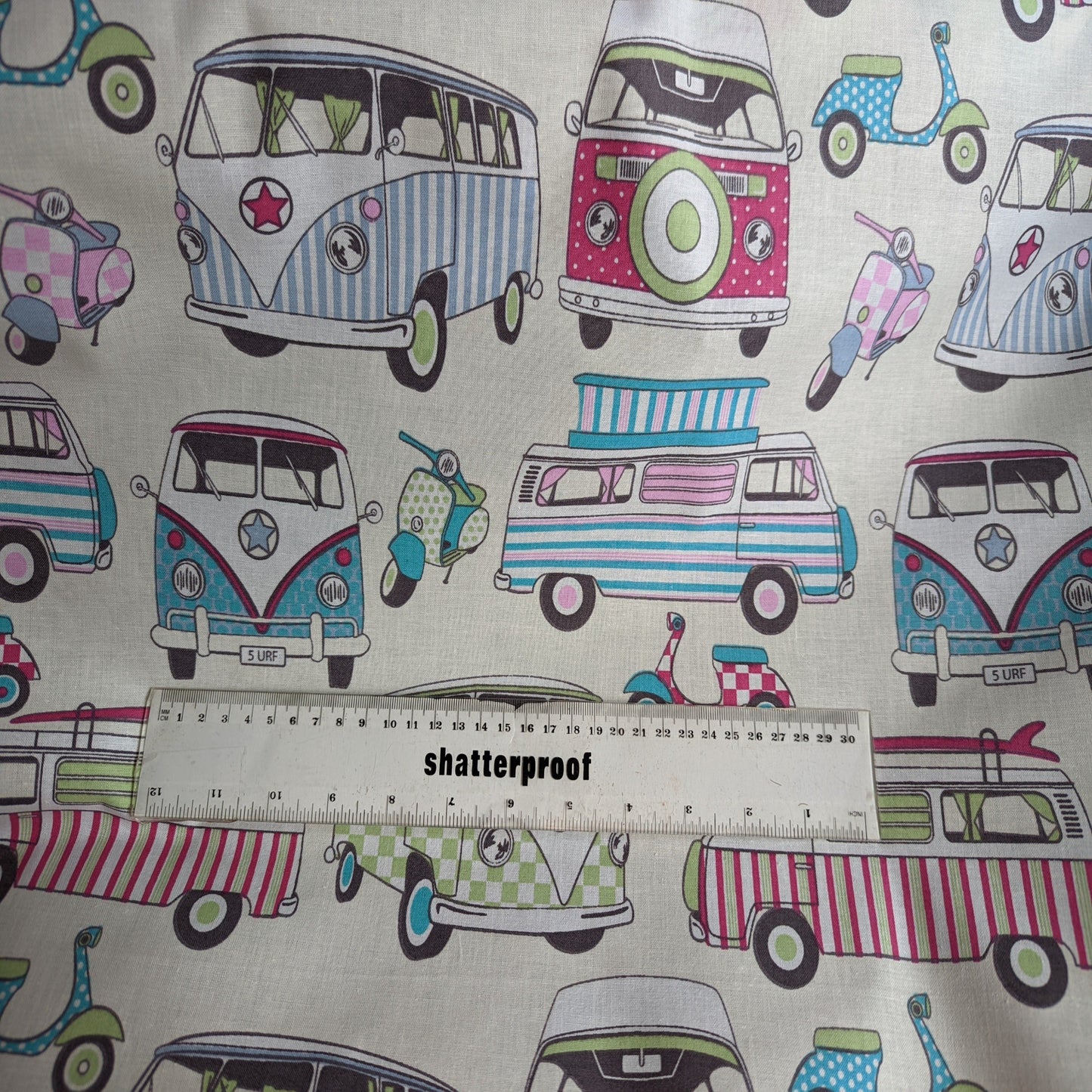 Lifestyle - Campervan Blue/Pink