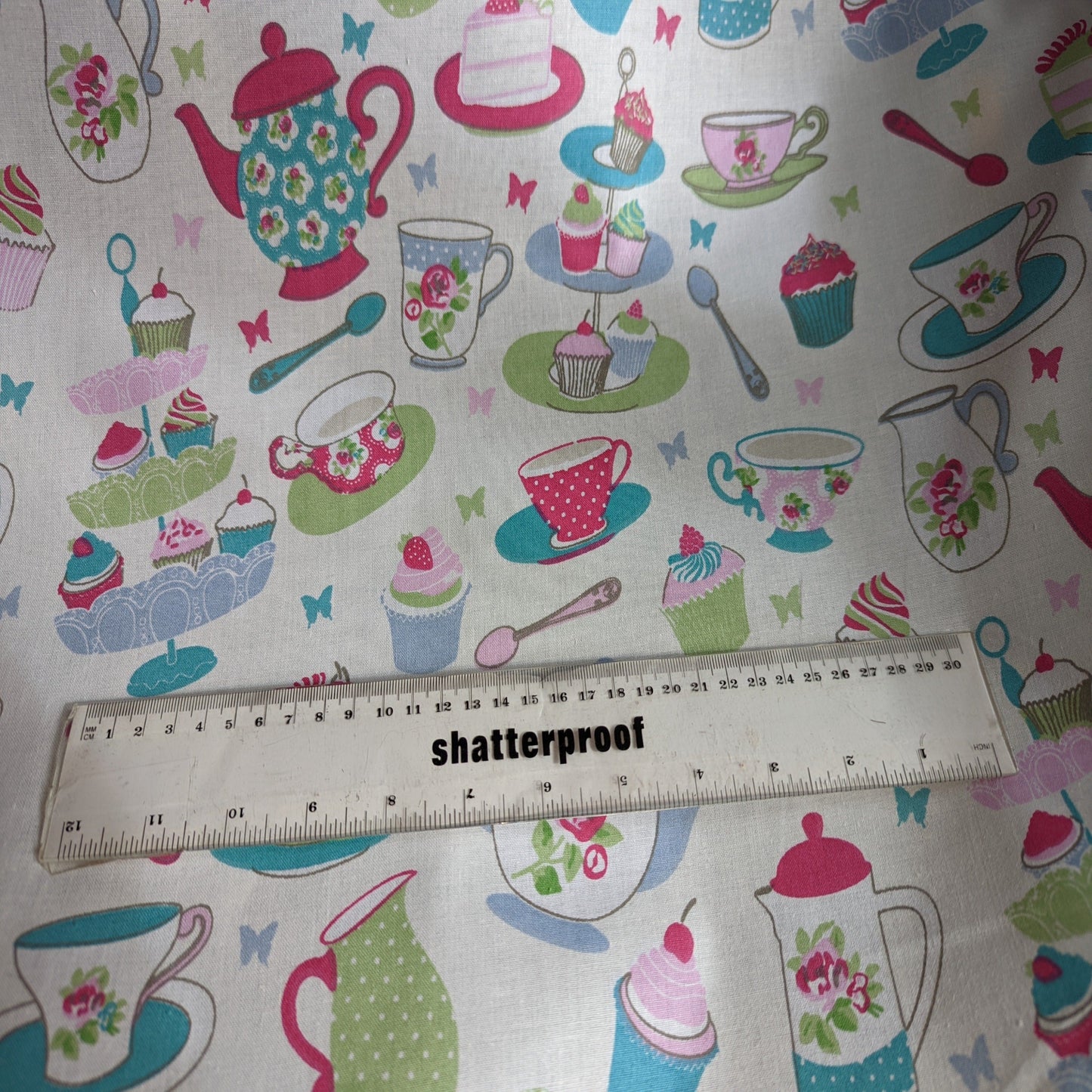 Lifestyle - Afternoon Tea - Pink/Green