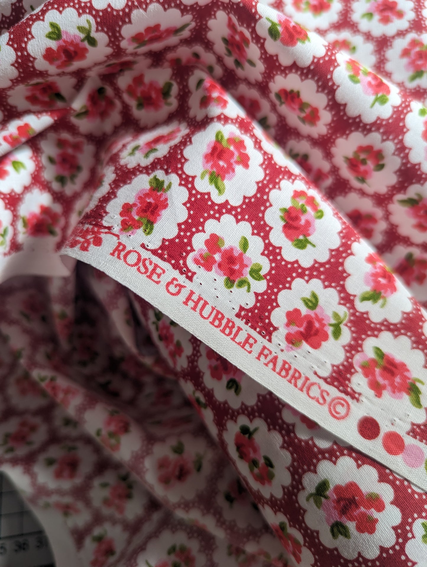 Rose & Hubble - Cottage Rose Red