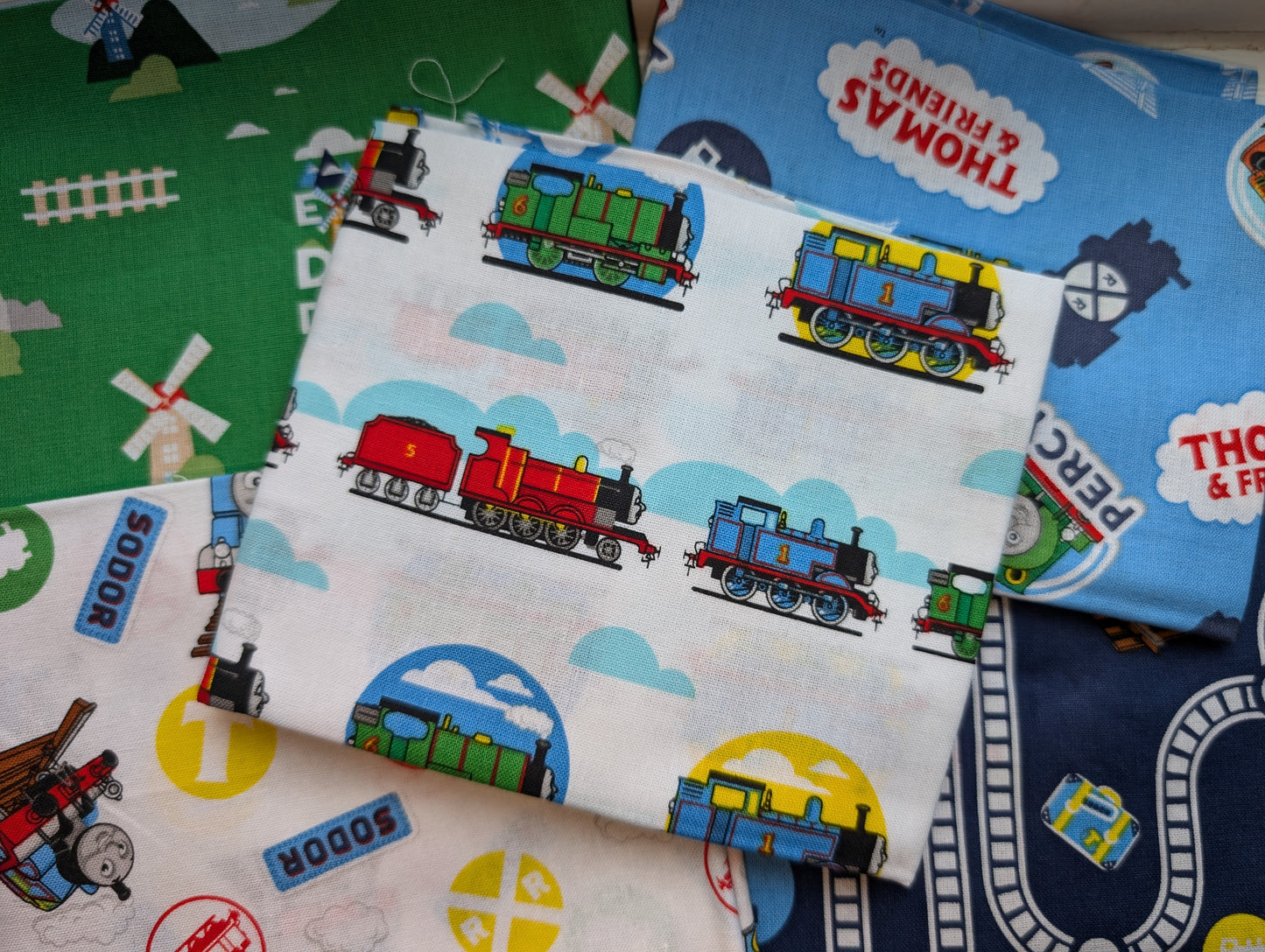 Thomas set 2 . Fat Quarters